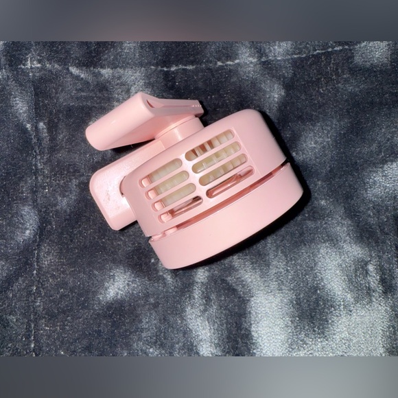 Mini Hand Free Clip Fan 360* Adjustable *PINK* Brand New - Picture 12 of 15